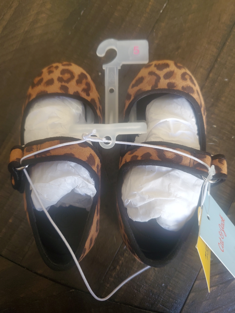 Cat & Jack Girls Leopard Mary Jane Shoes - Tan and Black